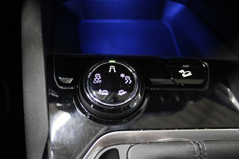 Peugeot 5008 1,5 HDi 1.majitel CZ 7 míst - fotka 24 z 35