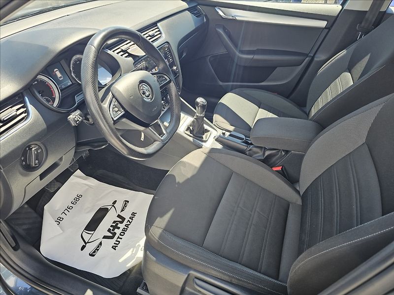 Škoda Octavia III 1,4TSi 110KW Ambition - fotka 11 z 44