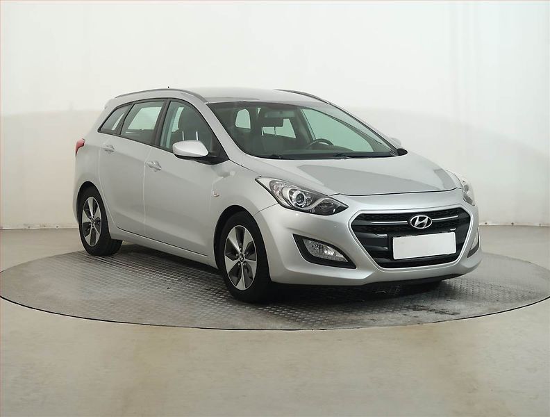 Hyundai i30 (2016) 1.6 GDI, Tempomat - fotografie inzerátu