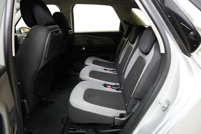 Citroën C4 Picasso - fotka 24 z 27
