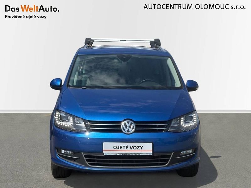 Volkswagen Sharan (2018) 2.0 TDI 7DSG 4MOTION Highline - fotka 4 z 27