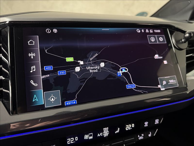 Audi Q4 e-tron 150kW S-Line LED Kamera - fotka 36 z 45