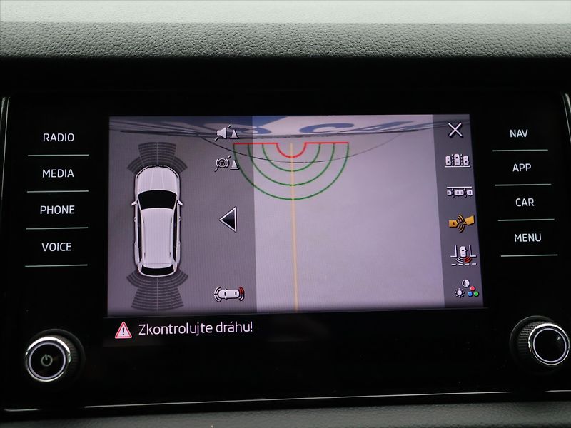 Škoda Kodiaq 2,0 TDI 110kW DSG Style CZ - fotka 25 z 34