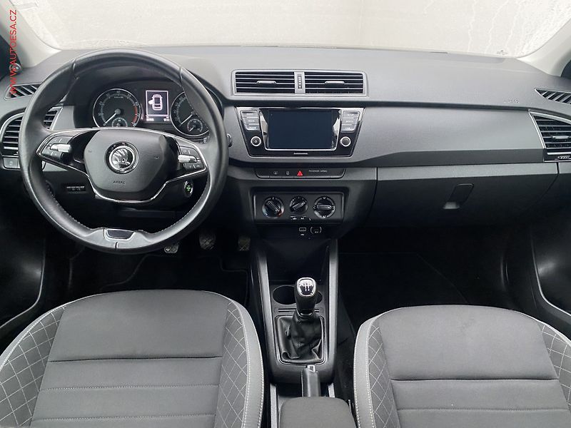 Škoda Fabia (2022) 1.0 TSi, ČR, Ambition - fotka 8 z 17