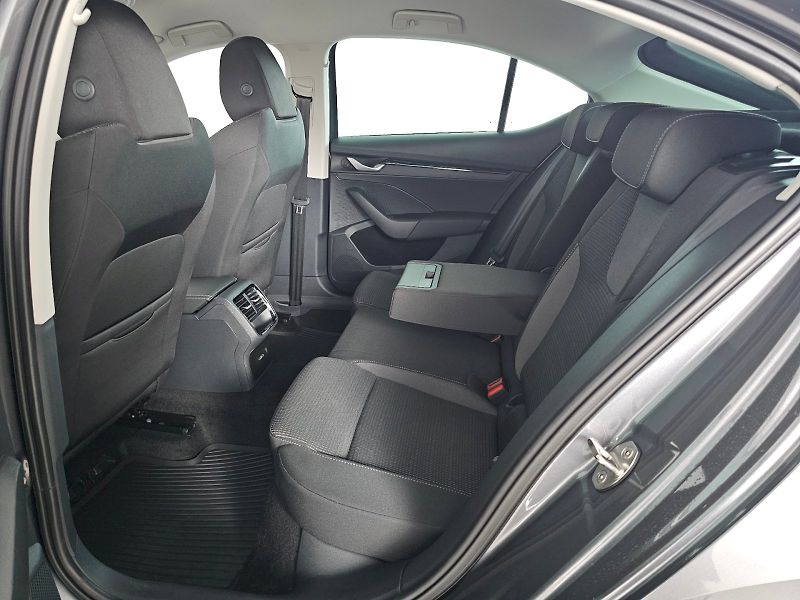 Škoda Octavia (2025) 1,5 TSi 85kW Selection - fotka 7 z 30