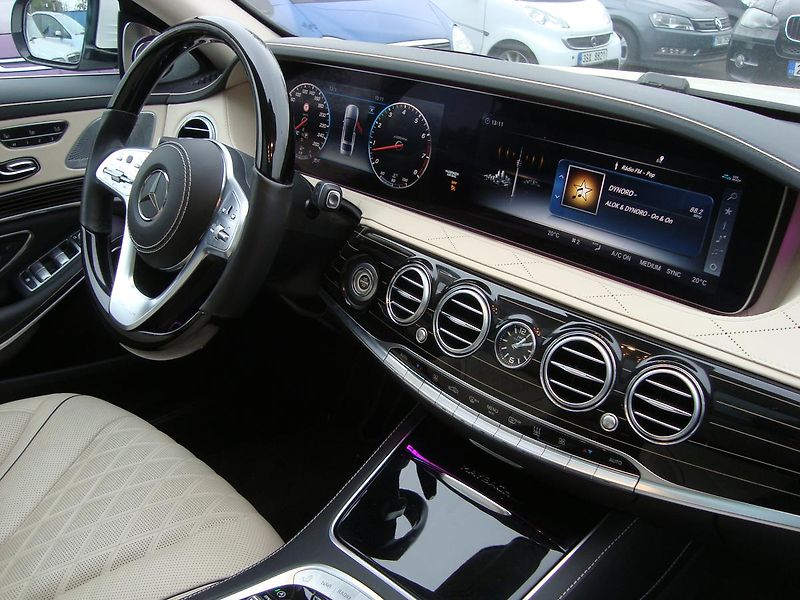 Mercedes-Benz Třídy S (2018) Maybach 560 4-Matic,ČR,1.Maj - fotka 50 z 77