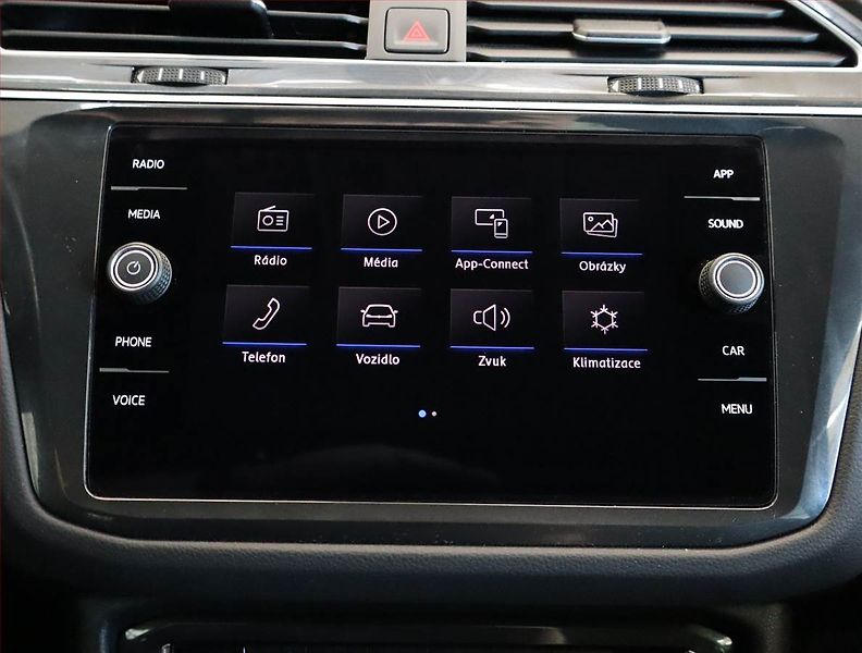 Volkswagen Tiguan (2020) Elegance 2.0 TSI - fotka 19 z 29