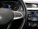 Volkswagen Passat - náhled 15