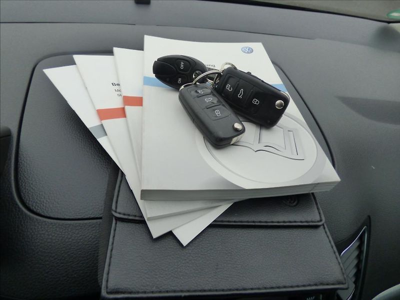 Volkswagen Sharan 2,0 TDI,Digi Klima,Navigace  H - fotka 65 z 67