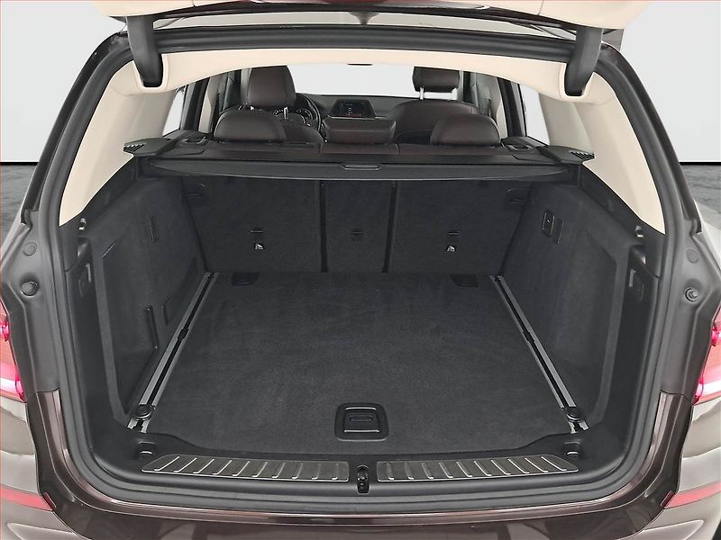 BMW X3 (2018) Luxury line xDrive20d - fotka 14 z 18
