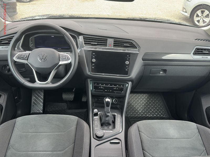 Volkswagen Tiguan (2021) 2.0 TDi 4x4, DSG, LED, kamera - fotka 8 z 21