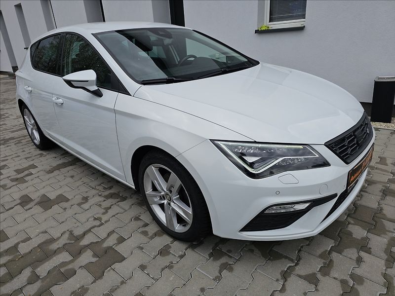 Seat Leon 1,4TSi 110KW FR led NAVI - fotka 4 z 44