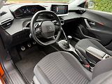 Peugeot 2008 1.2 PureTech 74 kW / tažné - náhled 16