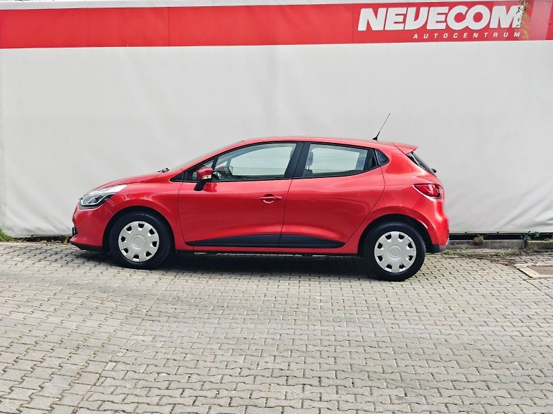 Renault Clio (2015) 1,2 16V 54 kW Limited - fotka 33 z 40