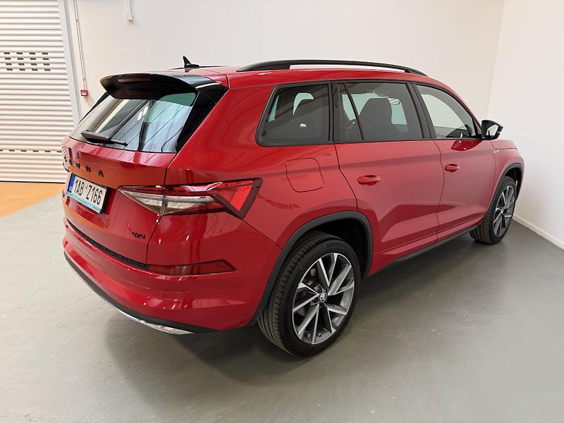 Škoda Kodiaq 2.0 TDI 147 kW Sportline 4x4 D - fotka 4 z 13