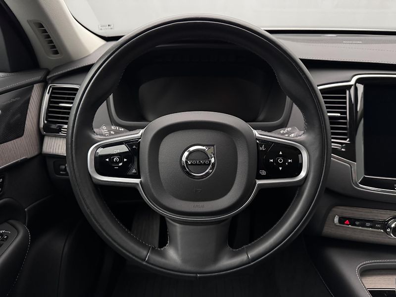 Volvo XC90 B5 AWD INSCRIPTION AUT CZ - fotka 3 z 55