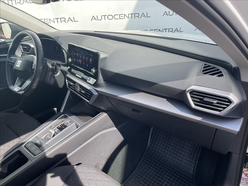 Seat Leon 2,0 TDi,FR,110kW,DSG,1.maj.,ČR - fotka 19 z 24