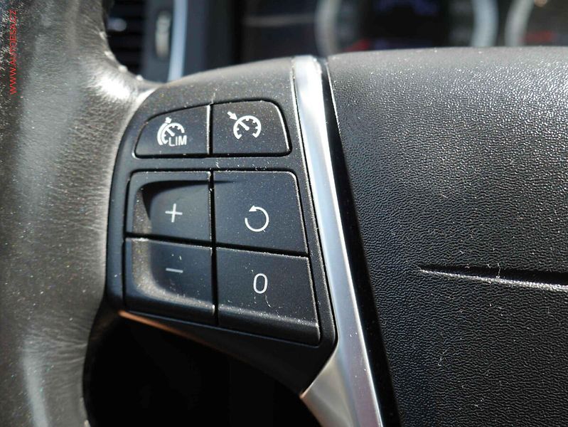 Volvo S60 (2011) 2.0T, ČR, Kůže, výhřev sed. - fotka 15 z 20