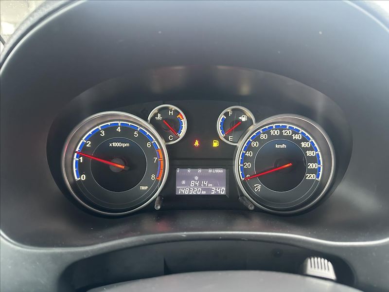 Suzuki SX4 1,6 4x4 STYLE TAŽNÉ - fotka 15 z 22