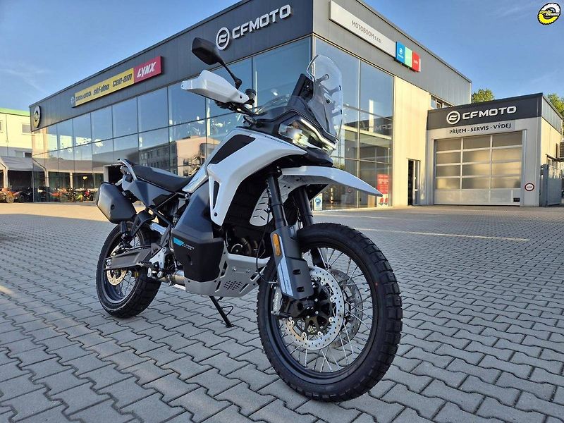 CFMOTO (2026) 1000 MT-X ADVENTURE - fotka 2 z 43