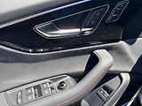 Audi Q8 (2025) 60TFSI e QUATTRO, B&O, Tažné  - náhled 31