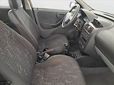 Opel Corsa (2001) 1.0, nová STK, Klima - náhled 9