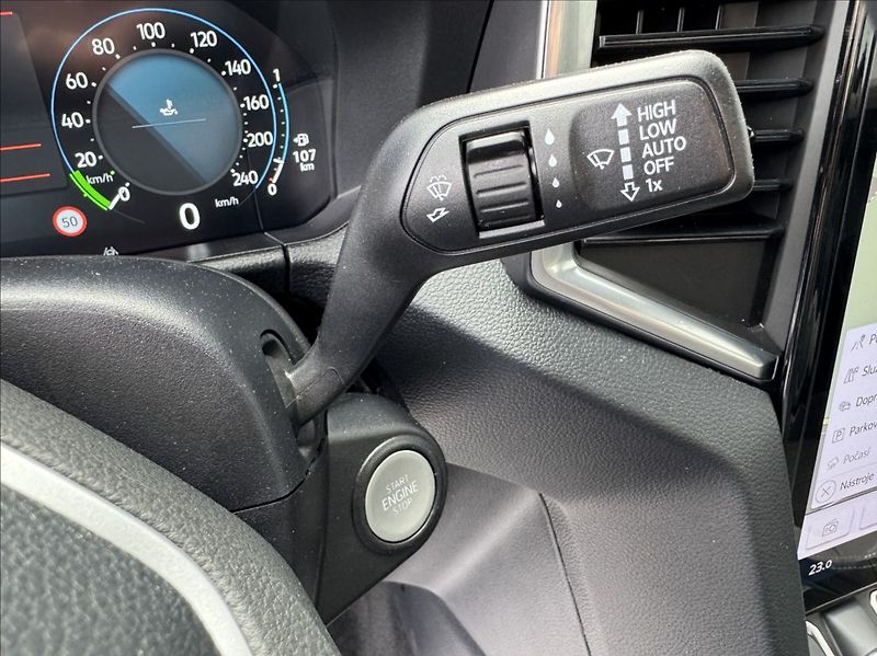 Volkswagen Amarok 3,0 TDI AVENTURA ACC DPH ČR - fotka 28 z 50