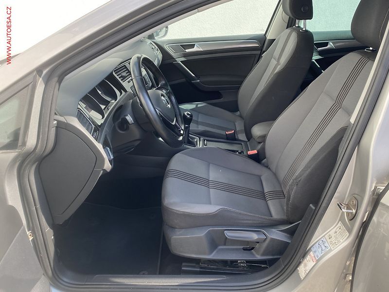 Volkswagen Golf (2017) 1.4 TSi, Allstar, bixen - fotka 9 z 18