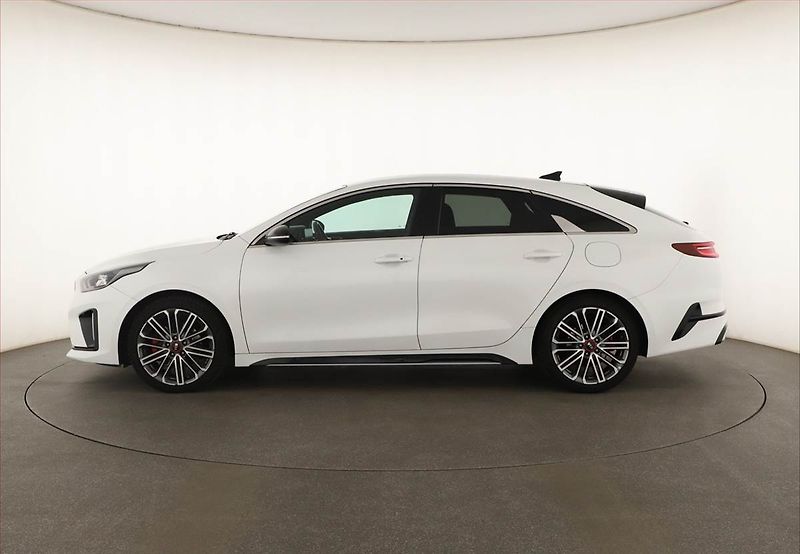 Kia Pro_Ceed (2019) 1.4 T-GDI, Serv.kniha, Navi - fotka 3 z 20