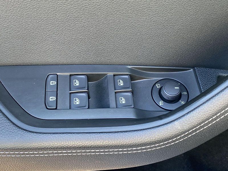Škoda Superb (2023) Combi 1.4 TSI iV DSG Style - fotka 24 z 37