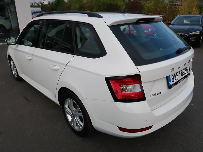 Škoda Fabia 1,0 TSi,70kW,1majČR,Serv.k,DPH - fotka 4 z 25
