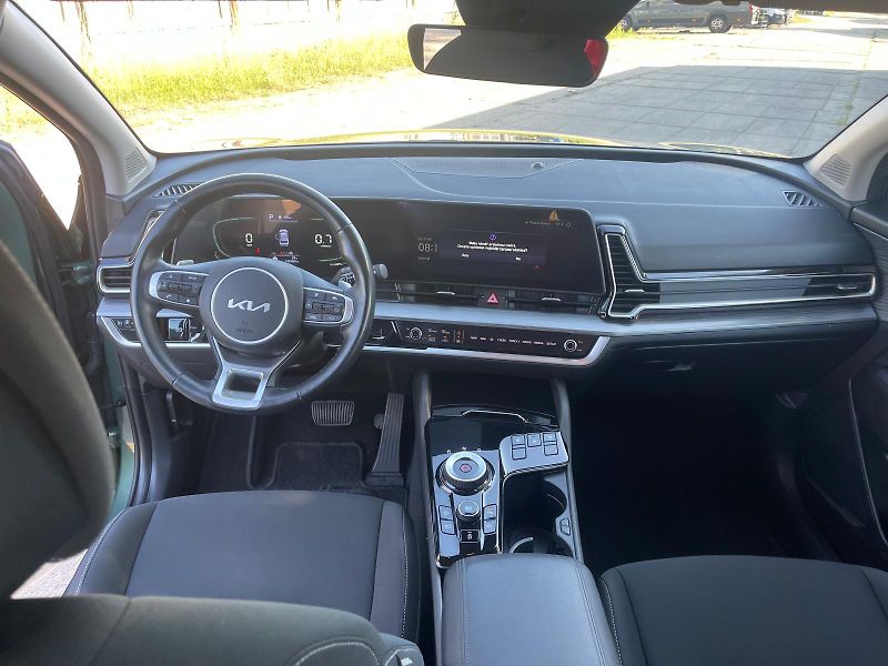 Kia Sportage (2023) - fotka 2 z 14