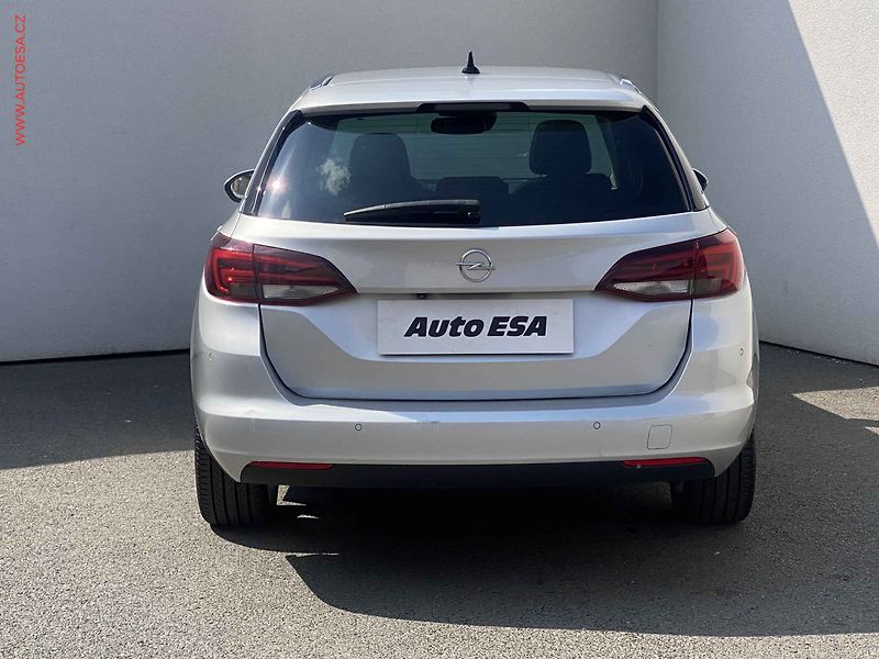 Opel Astra (2020) 1.5 CDTi, servis.kniha, AT - fotka 5 z 19