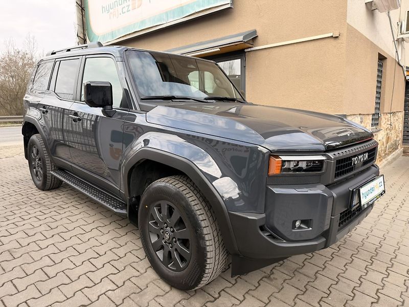 Toyota Land Cruiser 2.8-INVINCIBLE-ZÁRUKA-DPH - fotka 7 z 77