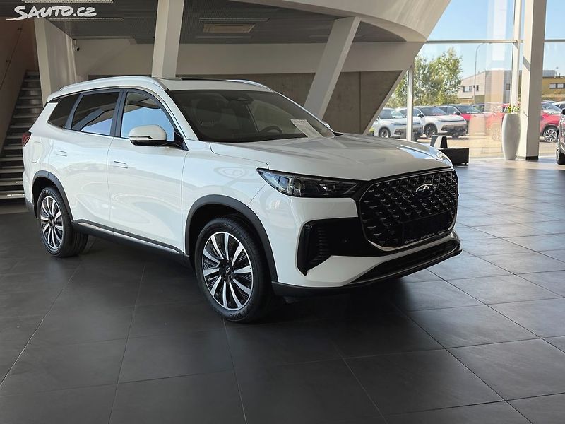 Chery Tiggo 8 (2025) UNIQUE 1,5 TGDI 7míst Panorama - fotka 16 z 16
