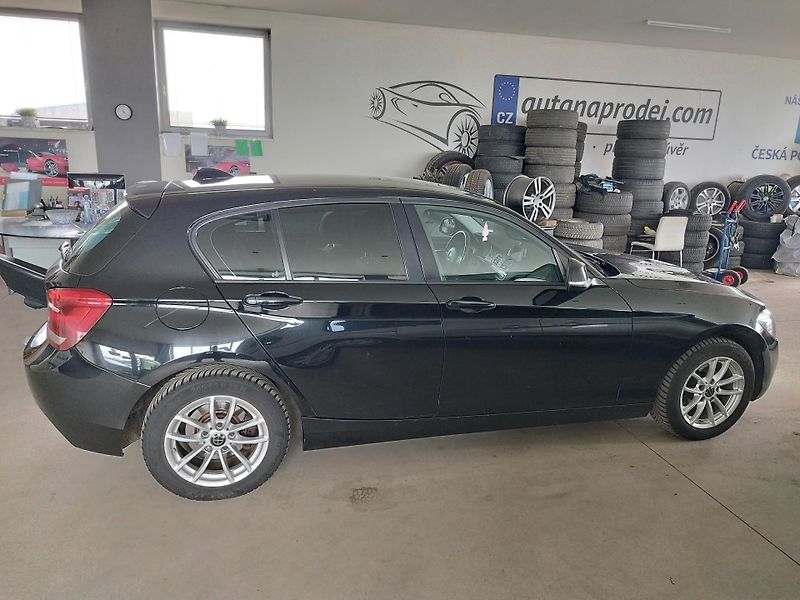 BMW Řada 1 (2014) 116I,75KW,KLIMA,ALU,SER.KN - fotka 5 z 30