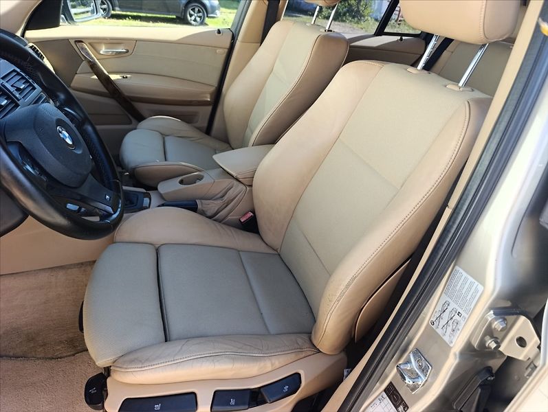BMW X3 3,0 d aut 4x4 Kůže 1majitel ČR - fotka 14 z 36
