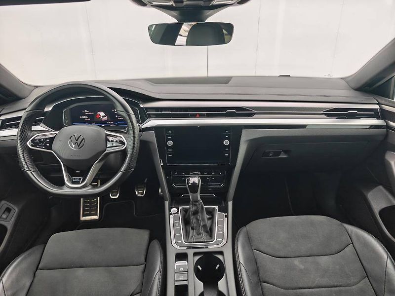 Volkswagen Arteon R-Line 6G 1,5TSI - fotka 10 z 22