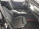 BMW Řada 3 (2017) Sport Line 320 d, Automat - náhled 9