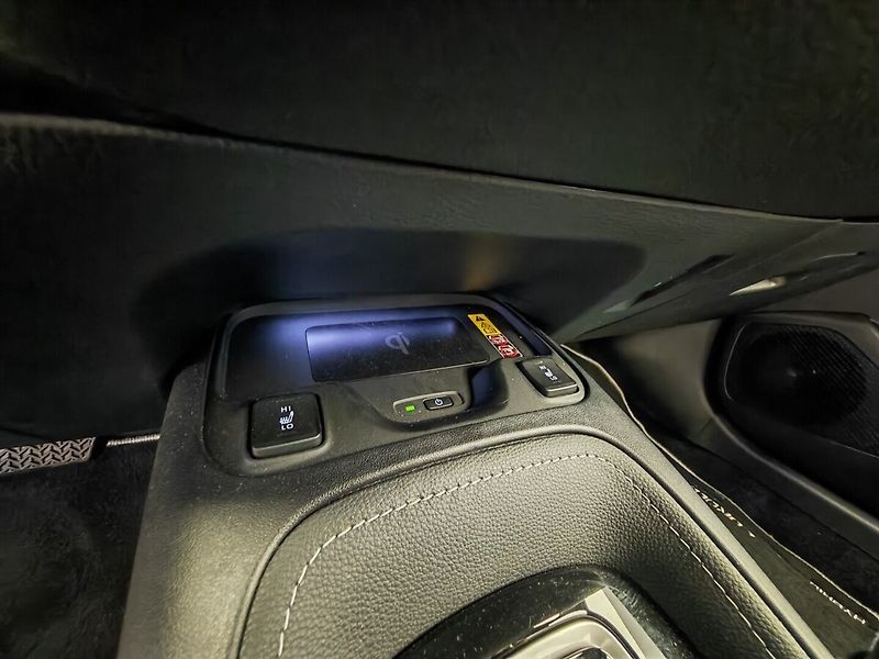 Toyota Corolla Touring Sports 2.0 Hybrid Styl - fotka 34 z 38