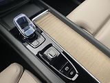 Volvo XC60 B5 AWD DARK PLUS AUT CZ - náhled 26