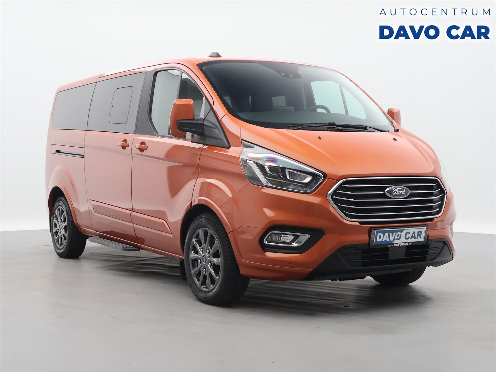 Ford Tourneo Custom 2,0 TDCI 136kW Titanium CZ DPH
