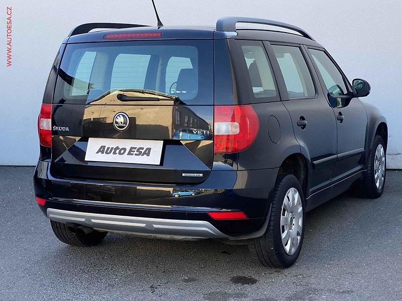 Škoda Yeti (2014) 1.6 TDi, GreenLine, +kola - fotka 4 z 17