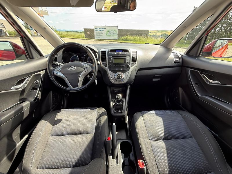 Hyundai ix20 (2018) 1,4 CVVT 1.maj.ČR - fotka 7 z 23