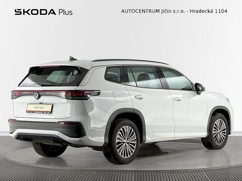 Volkswagen Tayron (2025) Life 2.0 TDI 110kW DSG - fotka 2 z 36