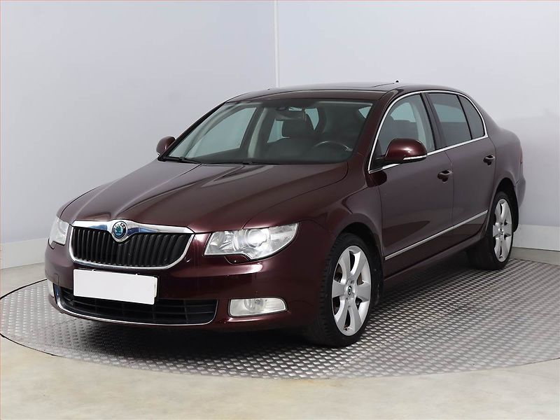 Škoda Superb (2010) Elegance 1.8 TSI, 4X4, Navi - fotka 2 z 19