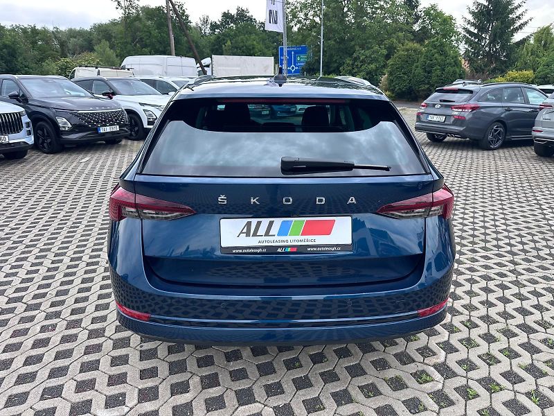 Škoda Octavia 2,0 TDI 110kW DSG Style - fotka 7 z 17