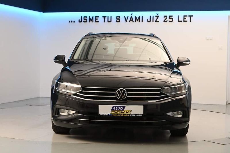 Volkswagen Passat (2023) 2.0 LED DSG ACC VIRTUAL Kamera - fotka 3 z 31