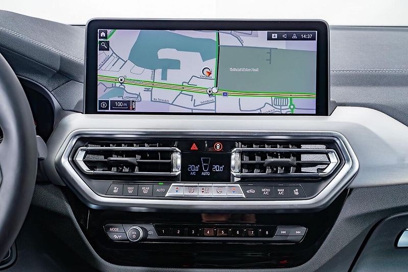 BMW X3 xDrive30d - fotka 10 z 13