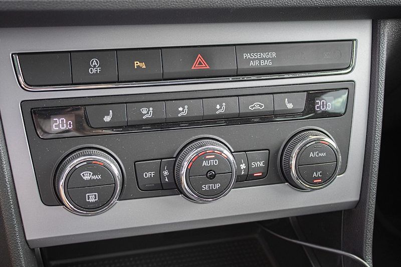 Seat Leon Xcellence - fotka 22 z 31